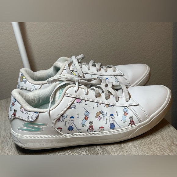 Skechers Women's Go Drive Dogs at Play Spikeless Golf Shoe White Sz 11 Worn Once - Picture 1 of 5